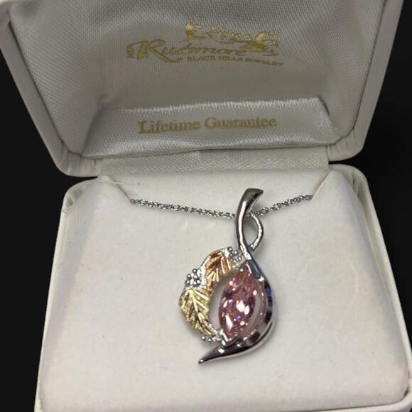black-hills-gold Jewelry - Mt. Rushmore Jewelry Black Hills Gold Sterling Silver and 12K Pendant Necklace